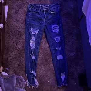 blue ripped skinny jeans